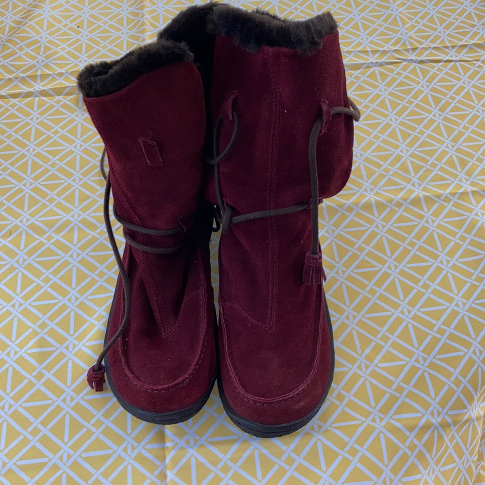 Contact camper boots